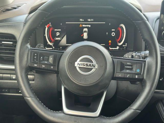 Photo of 2021 Caspian Blue Nissan Rogue