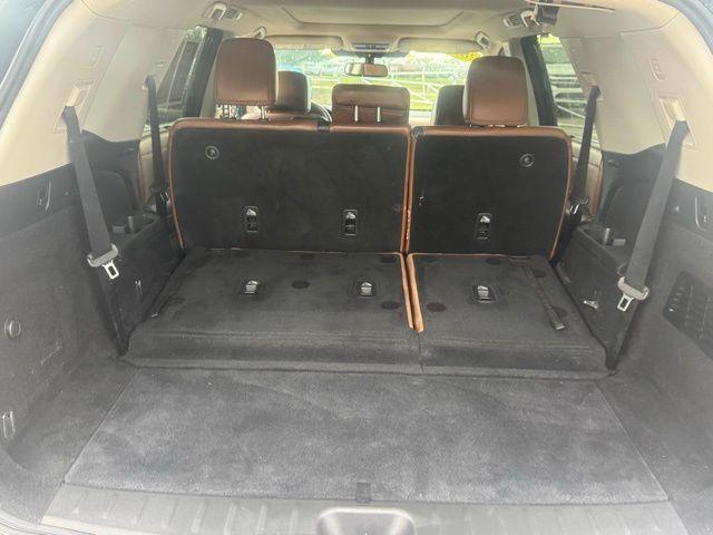 Photo of 2022 Obsidian Green Nissan Pathfinder