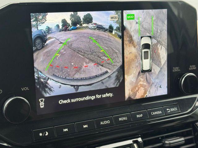 Photo of 2022 Obsidian Green Nissan Pathfinder
