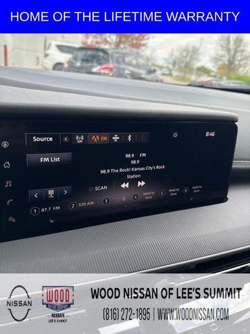 Photo of 2025 Everest White P Nissan Murano