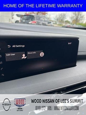 Photo of 2025 Everest White P Nissan Murano