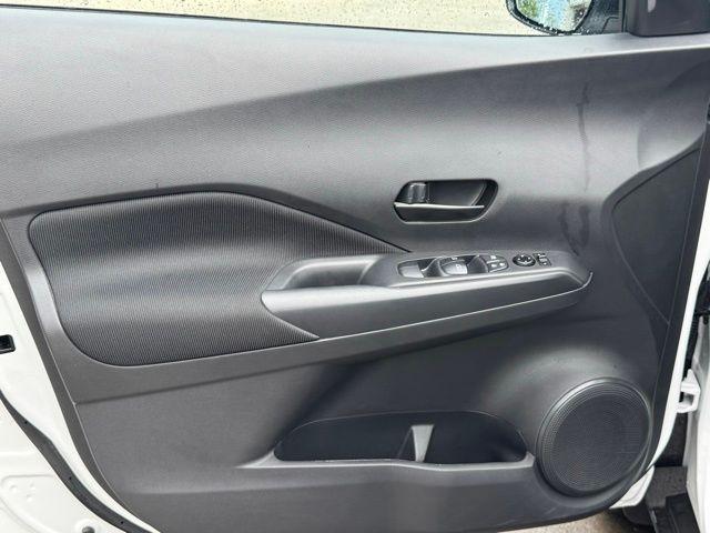 Photo of 2025 Fresh Powder Nissan Kicks Play