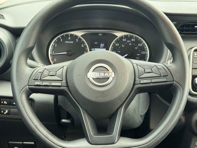 Photo of 2025 Fresh Powder Nissan Kicks Play