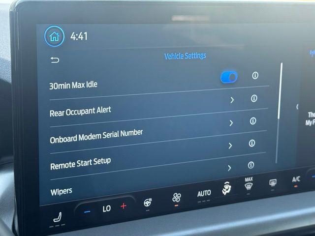 Photo of 2024 Carbonized Gray Metallic Ford Escape