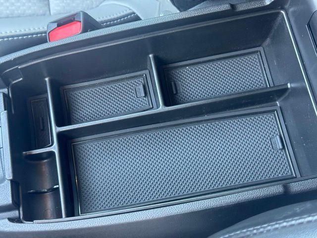 Photo of 2024 Carbonized Gray Metallic Ford Escape