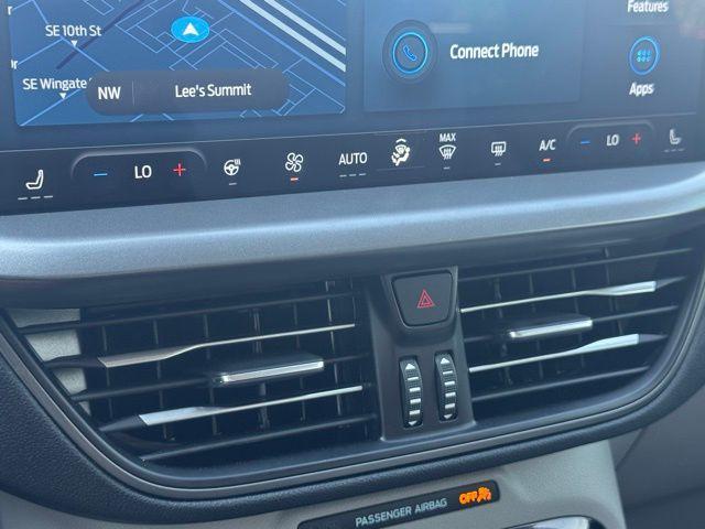 Photo of 2024 Carbonized Gray Metallic Ford Escape