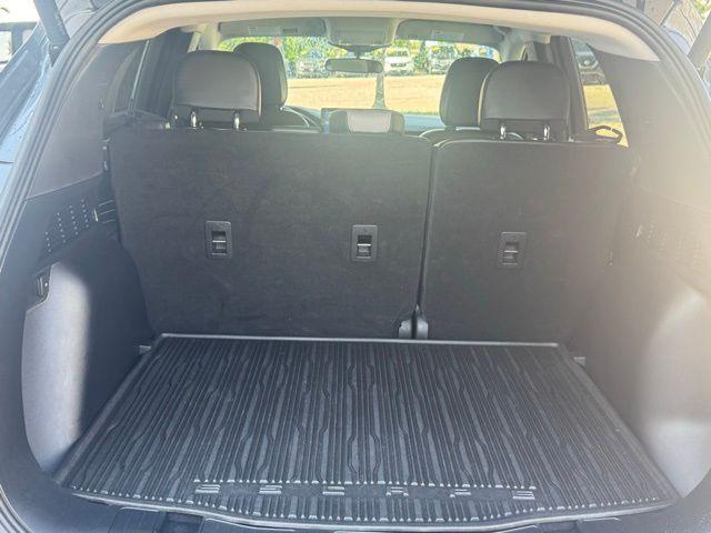 Photo of 2024 Carbonized Gray Metallic Ford Escape