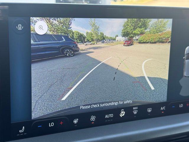 Photo of 2024 Carbonized Gray Metallic Ford Escape