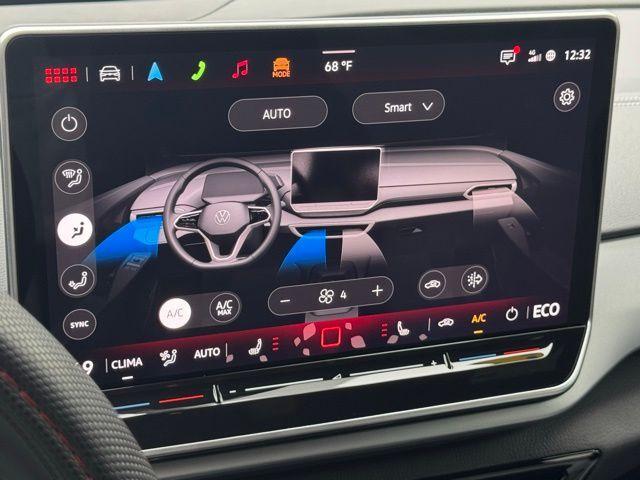 Photo of 2025 Deep Black Pearl Effect Volkswagen ID.4