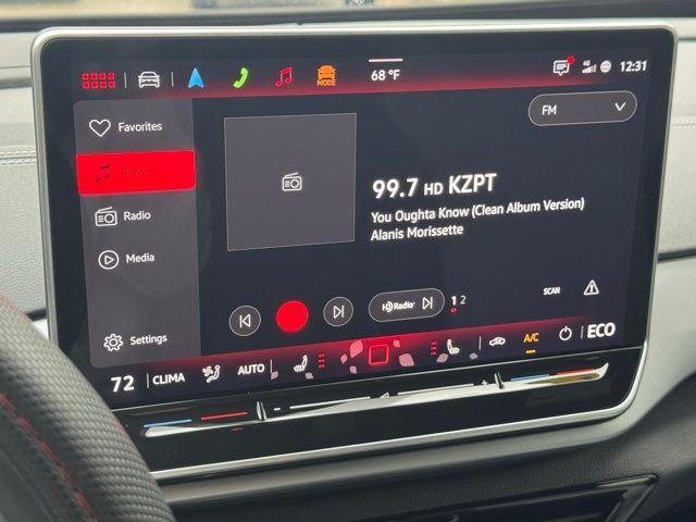 Photo of 2025 Deep Black Pearl Effect Volkswagen ID.4