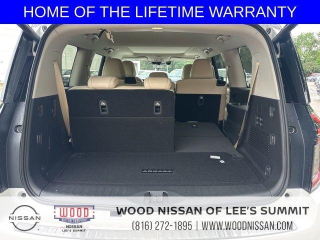 Photo of 2025 Aspen White Nissan Armada