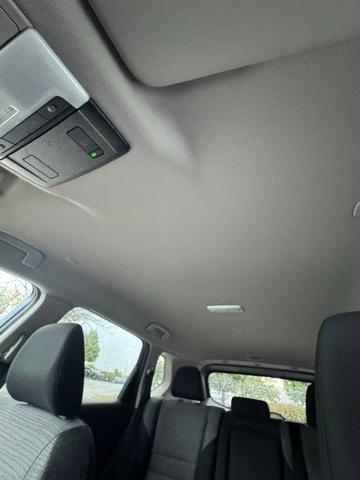 Photo of 2022 Caspian Blue Nissan Rogue