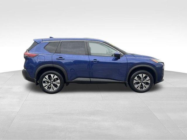 Photo of 2022 Caspian Blue Nissan Rogue
