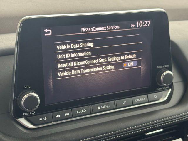 Photo of 2022 Caspian Blue Nissan Rogue