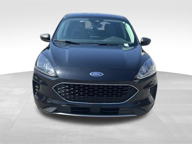 Photo of 2022 Black Metallic Ford Escape