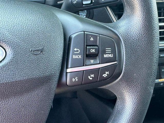 Photo of 2022 Black Metallic Ford Escape
