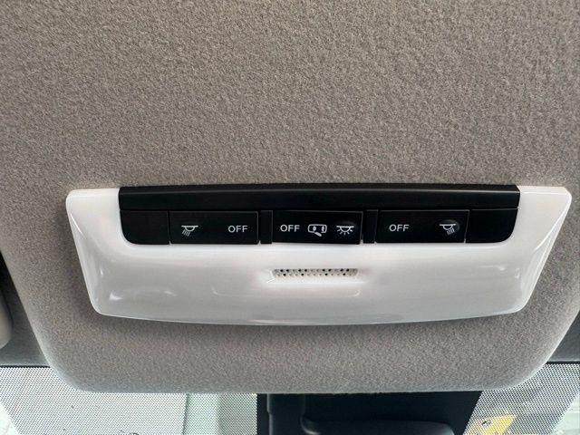Photo of 2025 Cloud White Nissan Versa
