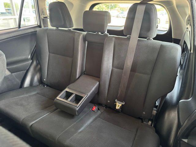 Photo of 2017 White Toyota RAV4