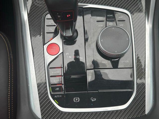 Photo of 2023 Mineral White Metallic BMW X5 M
