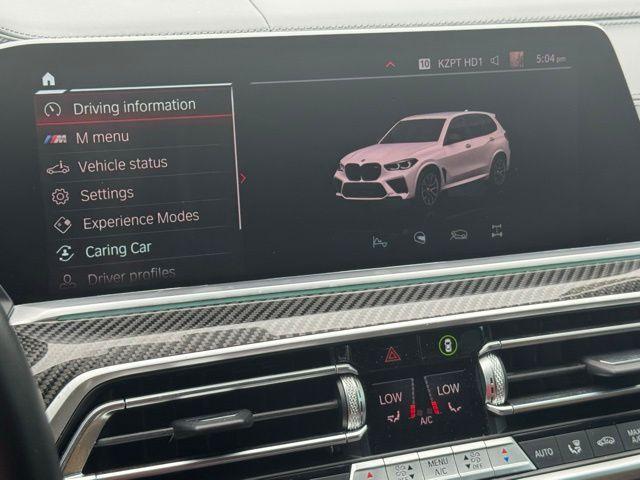 Photo of 2023 Mineral White Metallic BMW X5 M