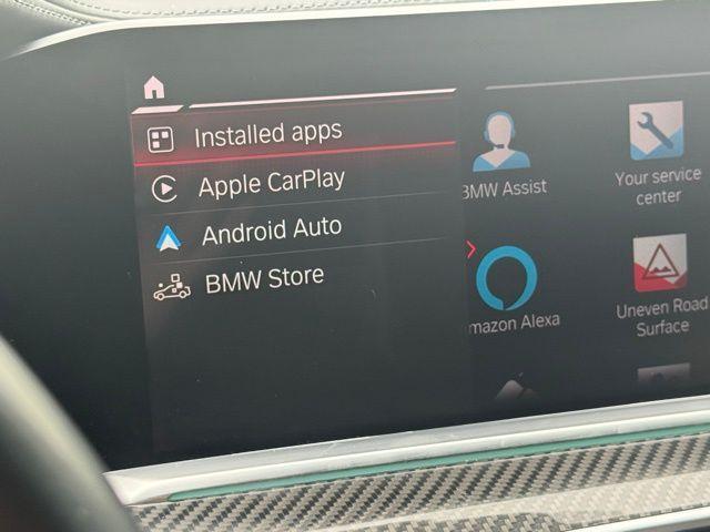 Photo of 2023 Mineral White Metallic BMW X5 M