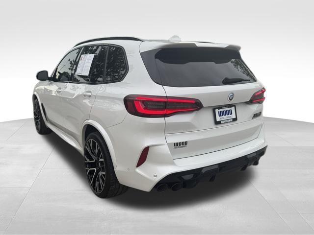 Photo of 2023 Mineral White Metallic BMW X5 M