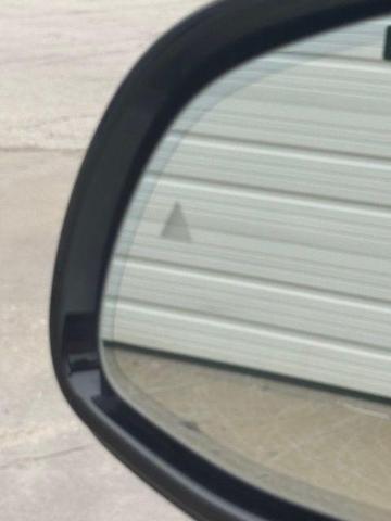 Photo of 2023 Mineral White Metallic BMW X5 M