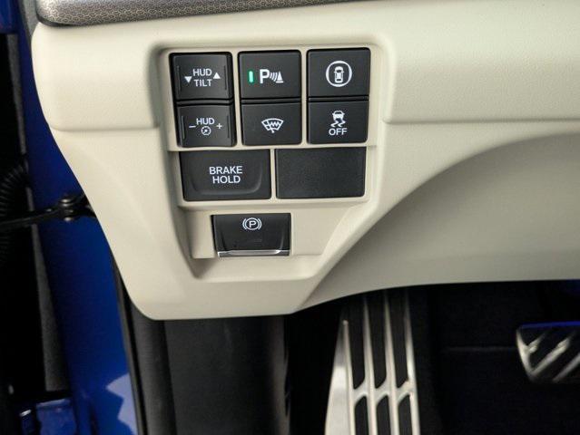 Photo of 2025 Apex Blue Pearl Acura RDX
