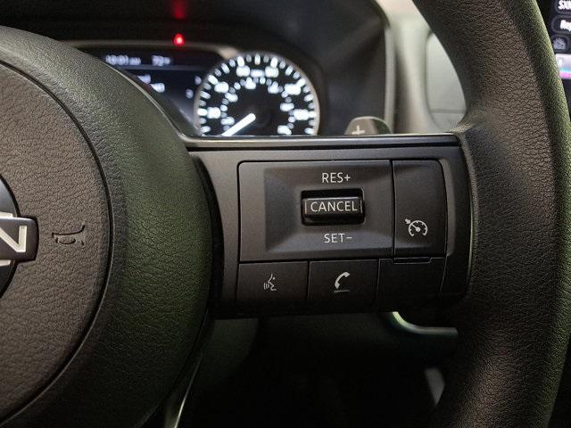 Photo of 2023 Super Black Nissan Rogue
