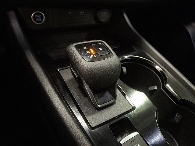Photo of 2023 Super Black Nissan Rogue