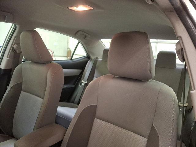 Photo of 2018 Classic Silver Metallic Toyota Corolla