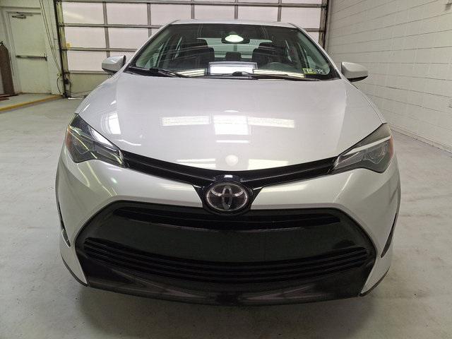 Photo of 2018 Classic Silver Metallic Toyota Corolla