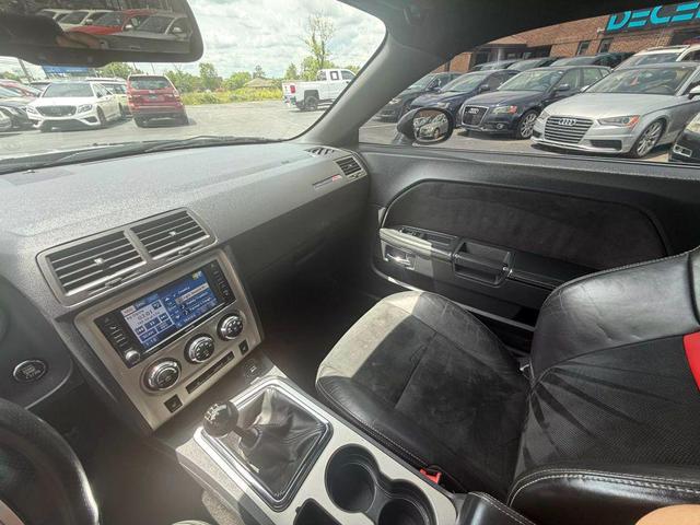 Photo of 2012 Black Clearcoat Dodge Challenger