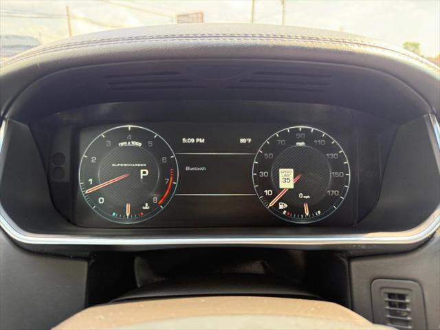 Photo of 2016 Black Land Rover Range Rover