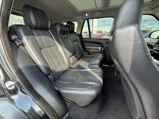 Photo of 2016 Black Land Rover Range Rover