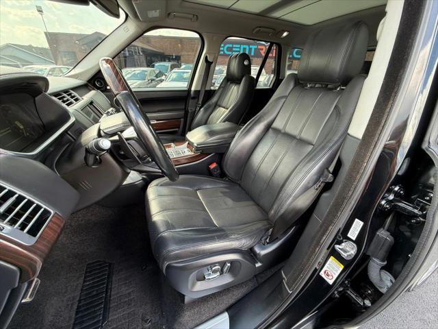 Photo of 2016 Black Land Rover Range Rover