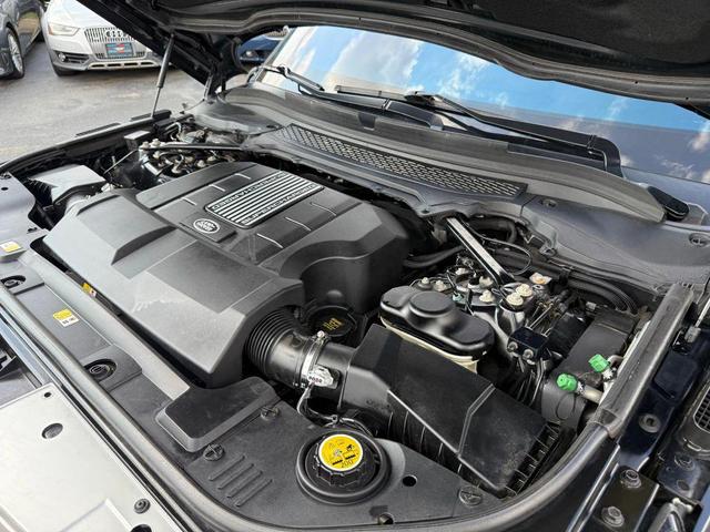 Photo of 2016 Black Land Rover Range Rover