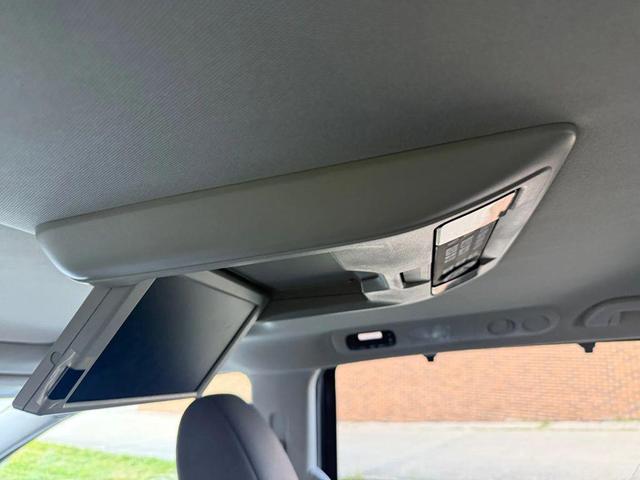 Photo of 2016 Crystal Black Pearl Honda Odyssey