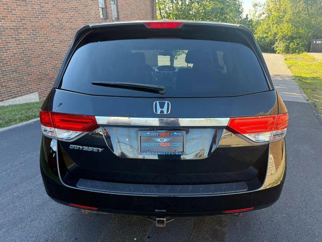 Photo of 2016 Crystal Black Pearl Honda Odyssey