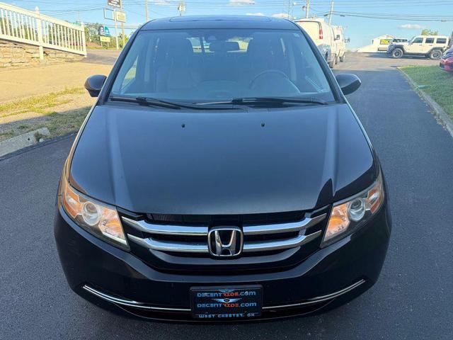 Photo of 2016 Crystal Black Pearl Honda Odyssey