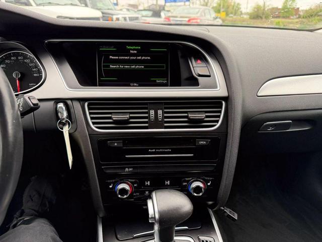 Photo of 2014 Silver Audi allroad