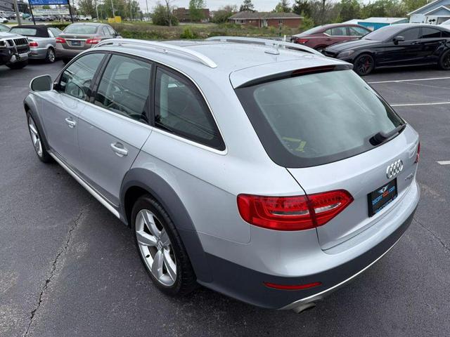 Photo of 2014 Silver Audi allroad
