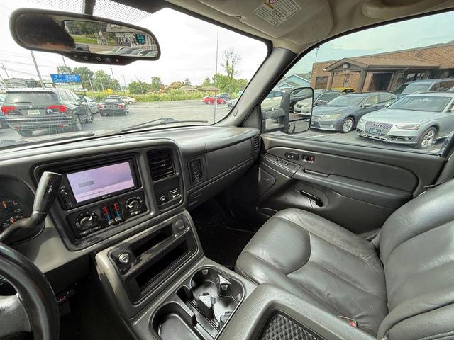 Photo of 2007 Silver Birch Metallic GMC Sierra 2500