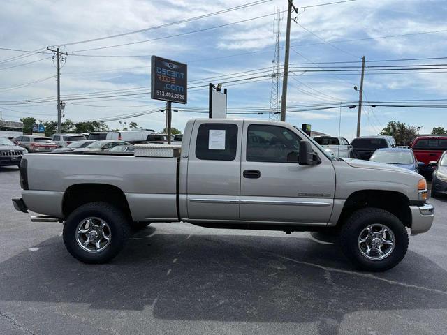 Photo of 2007 Silver Birch Metallic GMC Sierra 2500