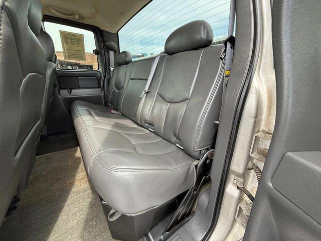 Photo of 2007 Silver Birch Metallic GMC Sierra 2500