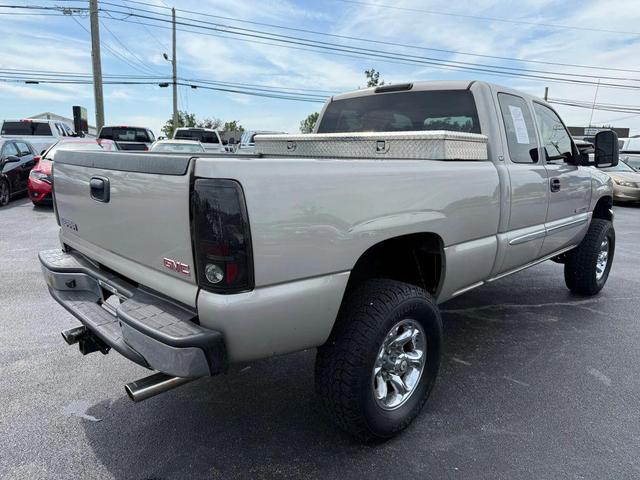 Photo of 2007 Silver Birch Metallic GMC Sierra 2500