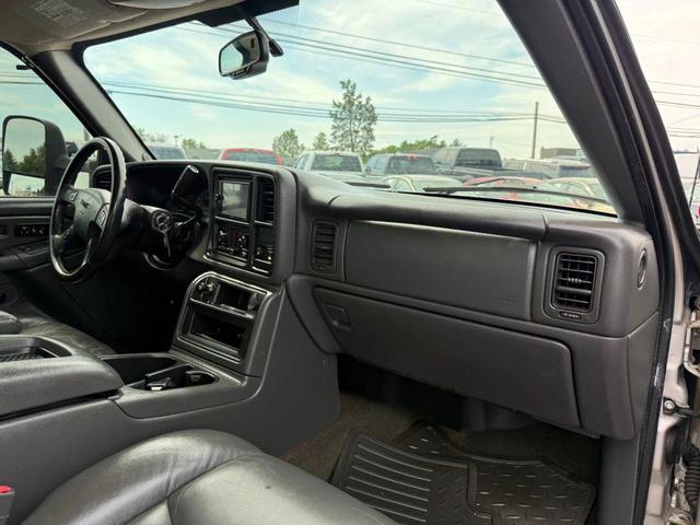 Photo of 2007 Silver Birch Metallic GMC Sierra 2500