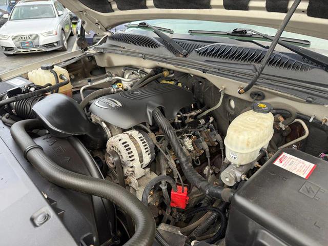 Photo of 2007 Silver Birch Metallic GMC Sierra 2500
