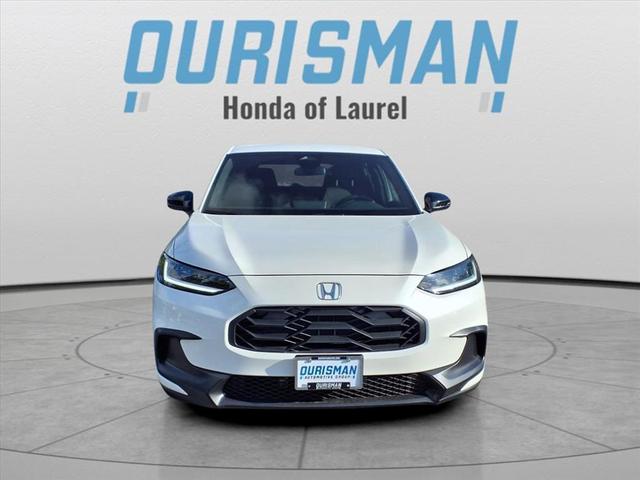 Photo of 2026 Platinum White Pearl Honda HR-V