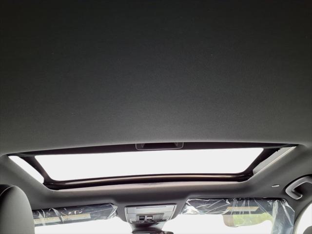 Photo of 2026 Urban Gray Pearl Honda CR-V Hybrid